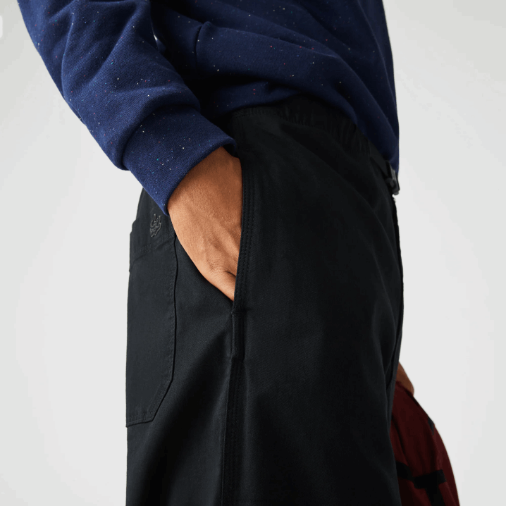 crna 031 6H4B1587 muškarci Lacoste hlače od gabardina od organskog pamuka