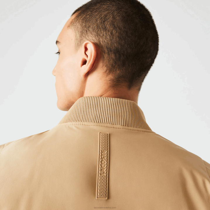 bež 02s 6H4B1243 muškarci Lacoste izolirana podstavljena bomber jakna