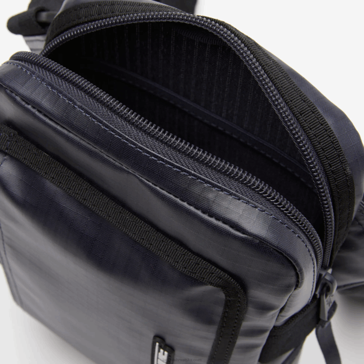 bleu nuit noir m20 6H4B1963 muškarci Lacoste torba s kontrastnim detaljima s patentnim zatvaračem