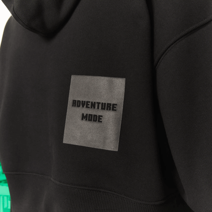 crna 031 6H4B2585 ženelacoste x minecraft prevelika majica s kapuljačom od flisa